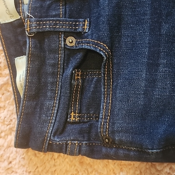 Universal Thread Skinny Jeans - Picture 9 of 10
